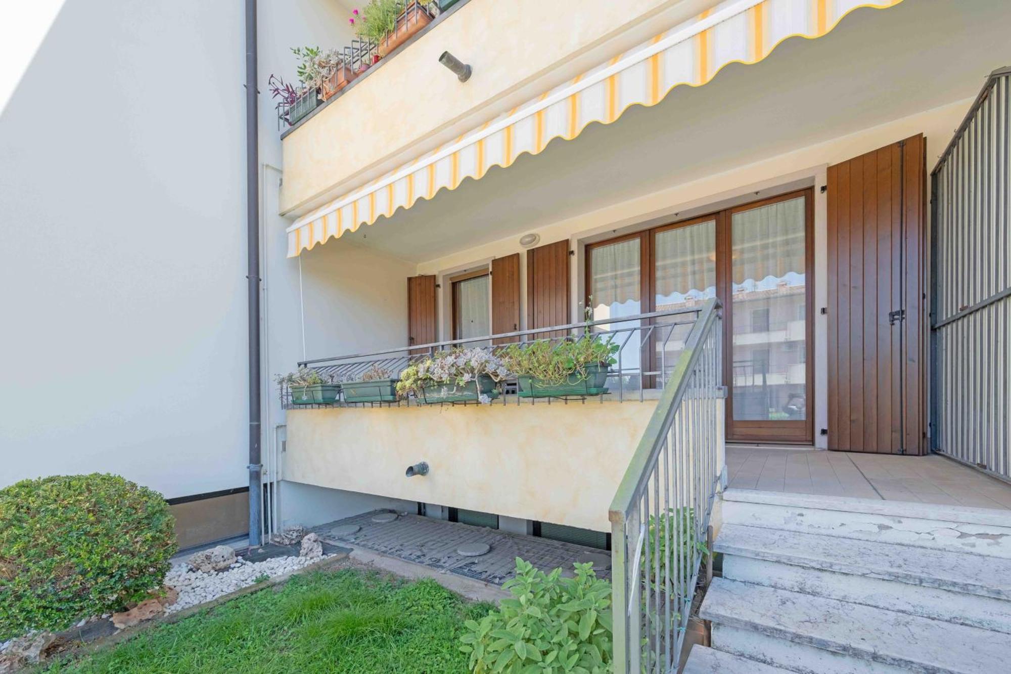Apartmentsgarda - Residenza Elisabetta 10 Bardolino Eksteriør bilde
